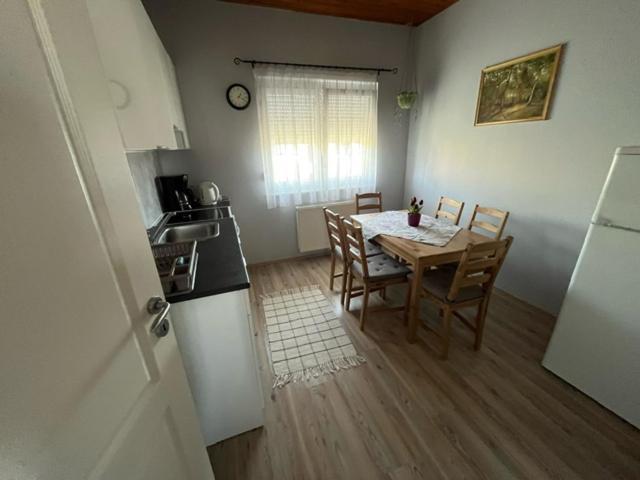 Bedi Apartmanház Nagykanizsa Kültér fotó